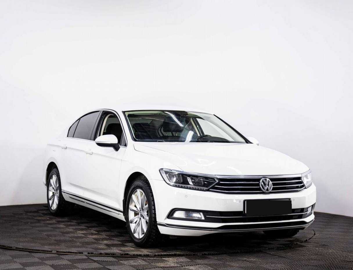 Купить Volkswagen Passat, 2016, 148 660 км, фото №3