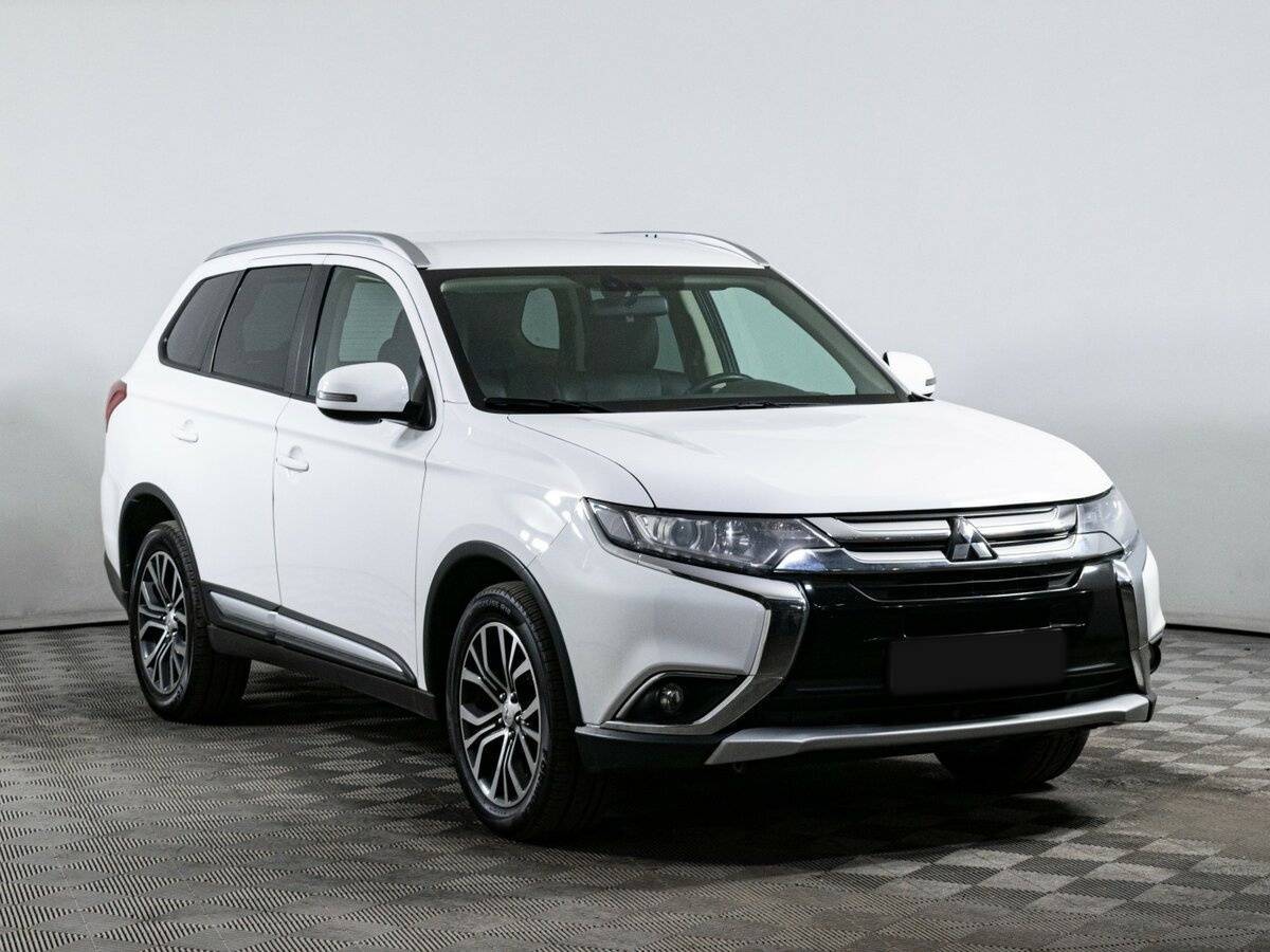 Купить Mitsubishi Outlander, 2018, 137 000 км, фото №3