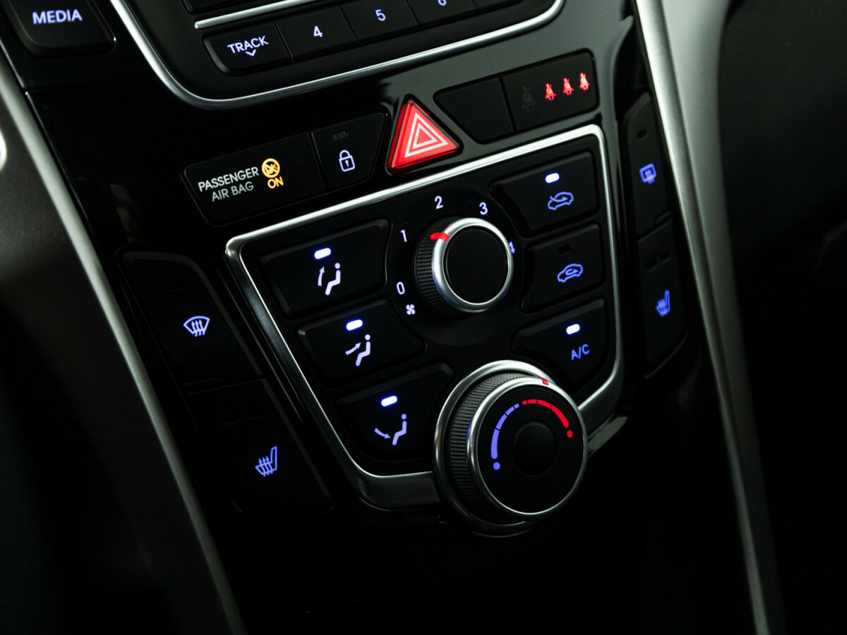 Купить Hyundai i30 II, 2014, 122 636 км, фото №14