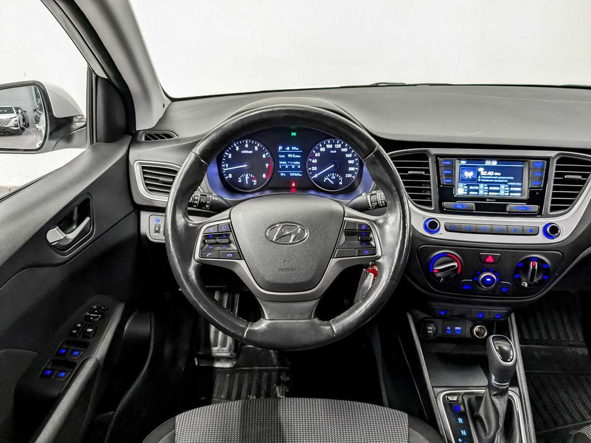 Купить Hyundai Solaris, 2017, 107 457 км, фото №21