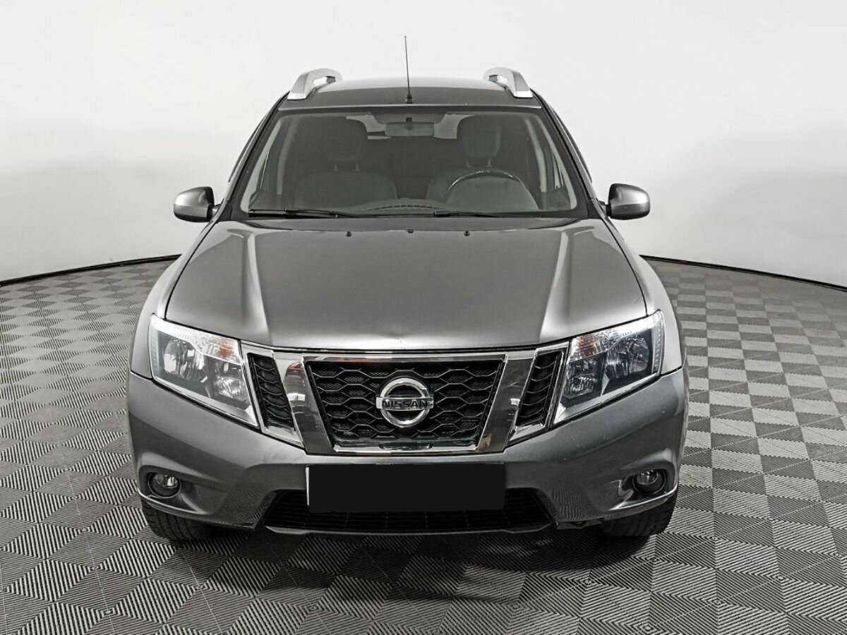 Купить Nissan Terrano, 2017, 113 000 км, фото №2