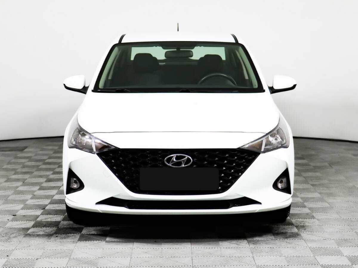 Купить Hyundai Solaris, 2020, 36 762 км, фото №2