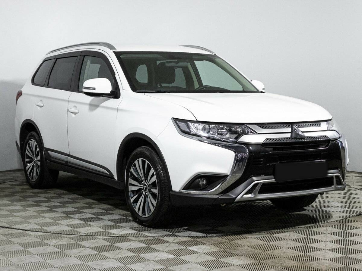 Купить Mitsubishi Outlander, 2021, 104 950 км, фото №3