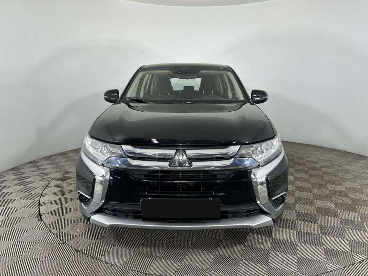 Купить Mitsubishi Outlander, 2017, 146 761 км, фото №2