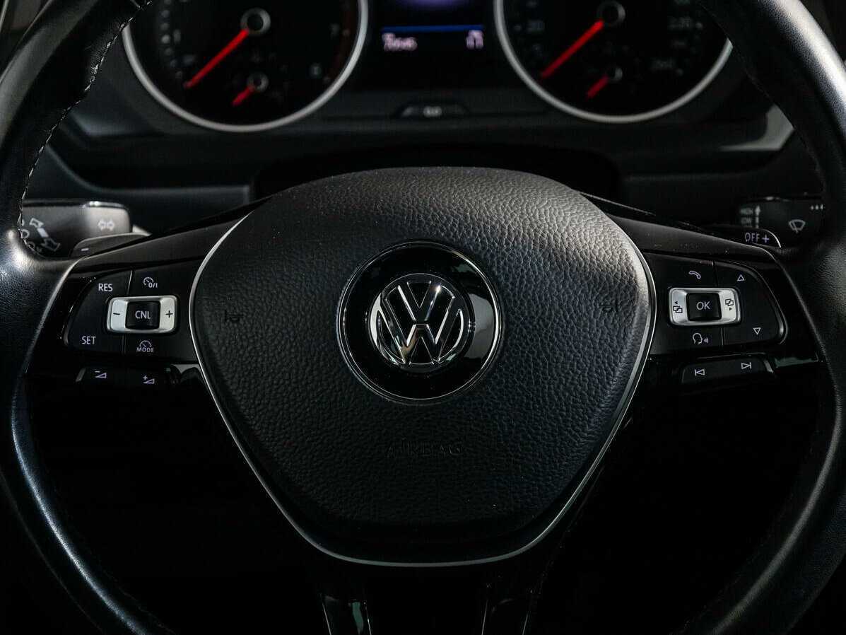 Купить Volkswagen Tiguan, 2017, 70 544 км, фото №16
