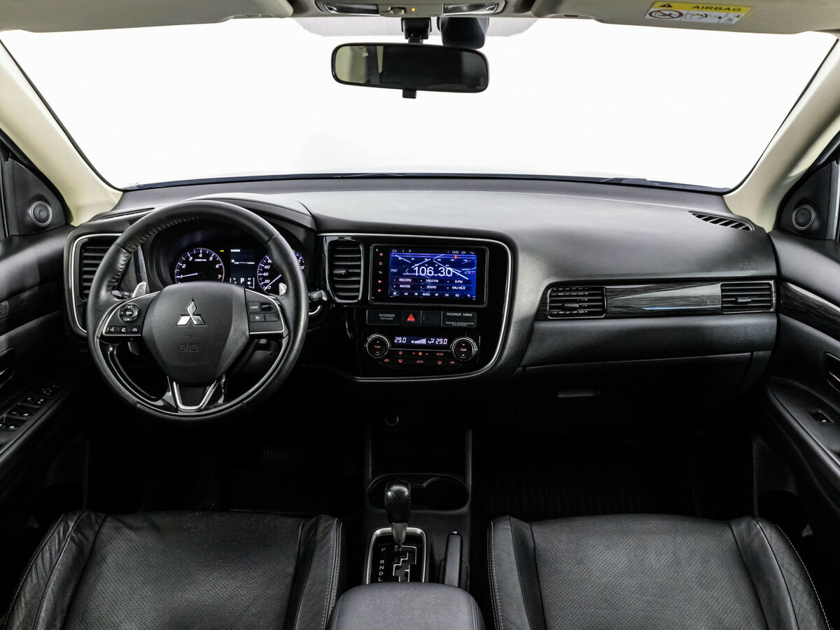 Купить Mitsubishi Outlander III Рестайлинг 2, 2015, 245 490 км, фото №8