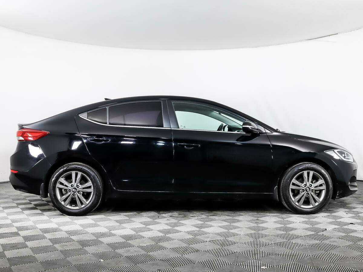 Купить Hyundai Elantra, 2017, 90 234 км, фото №4
