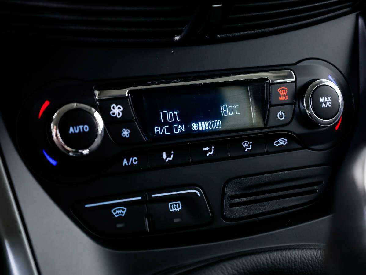 Купить Ford Kuga, 2013, 145 922 км, фото №15
