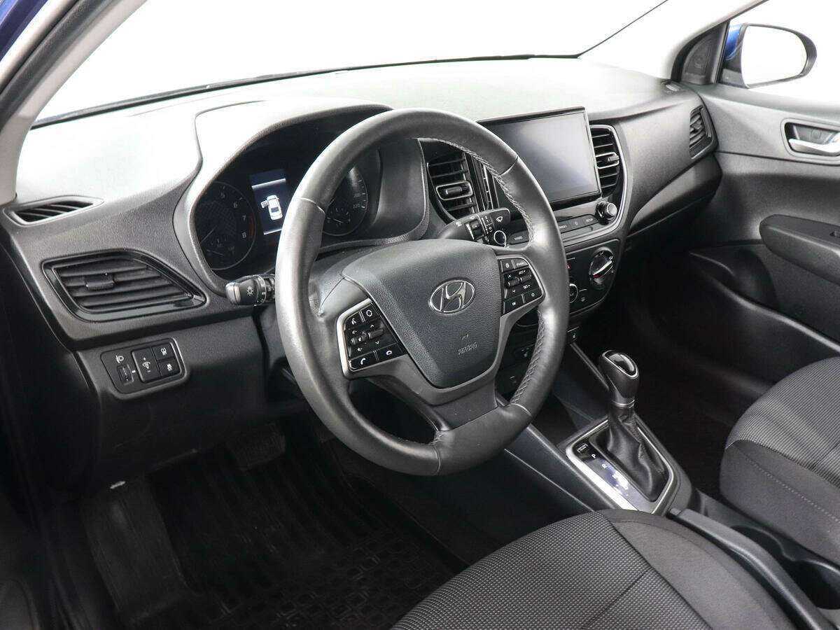 Купить Hyundai Solaris, 2022, 35 725 км, фото №9