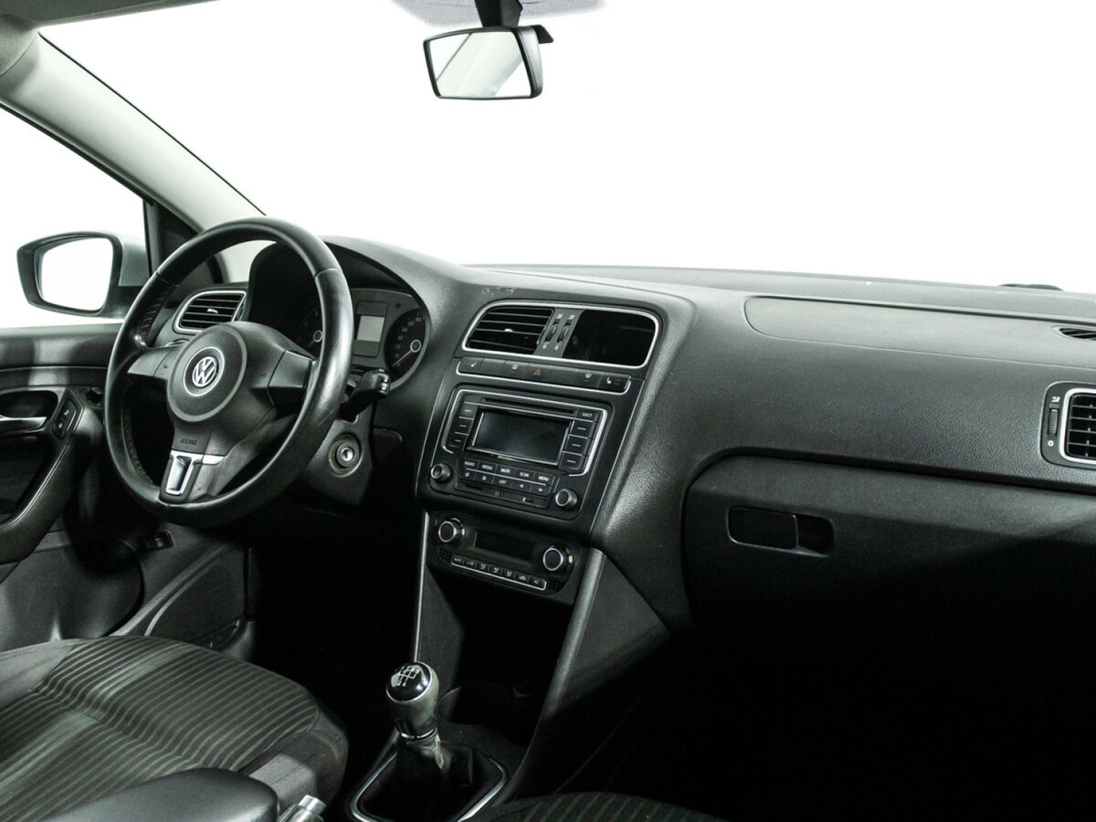 Купить Volkswagen Polo V, 2013, 167 490 км, фото №9