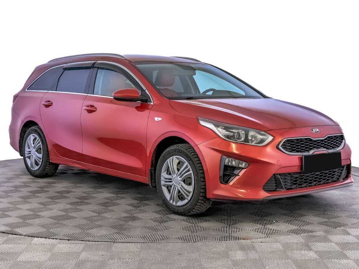 Купить Kia Ceed, 2020, 122 000 км, фото №3