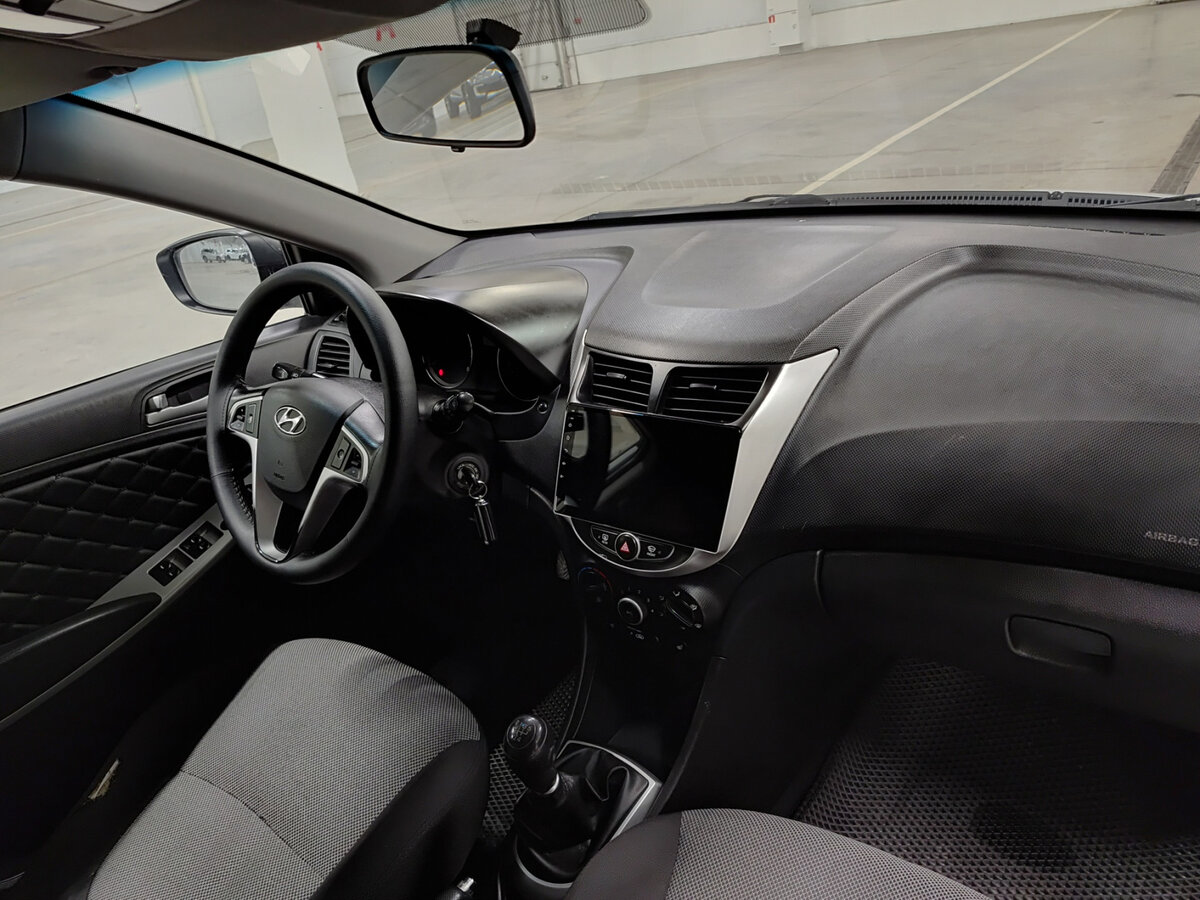 Купить Hyundai Solaris I, 2013, 231 294 км, фото №11
