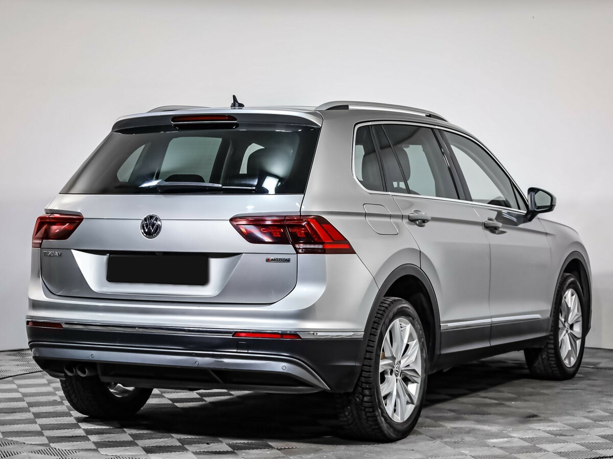 Купить Volkswagen Tiguan II, 2019, 132 652 км, фото №3