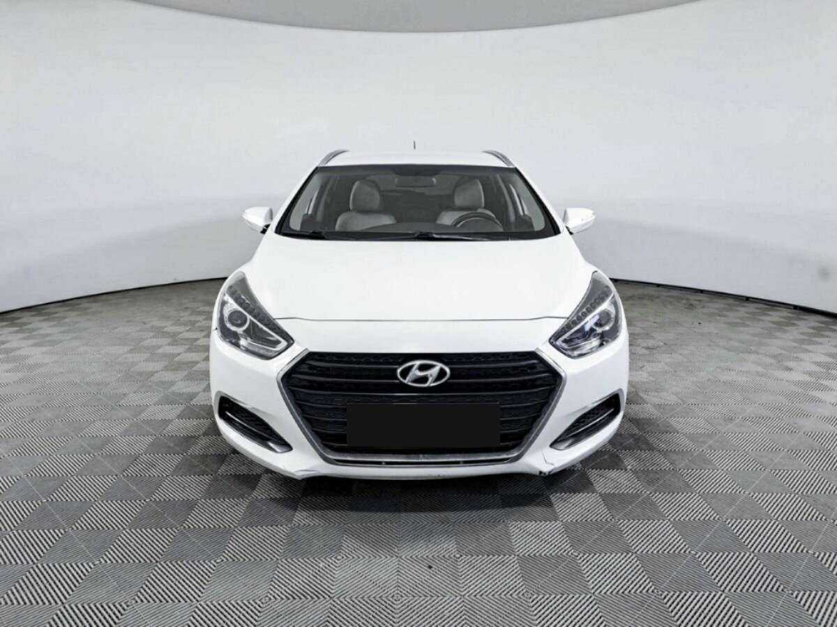 Купить Hyundai i40, 2015, 190 002 км, фото №2