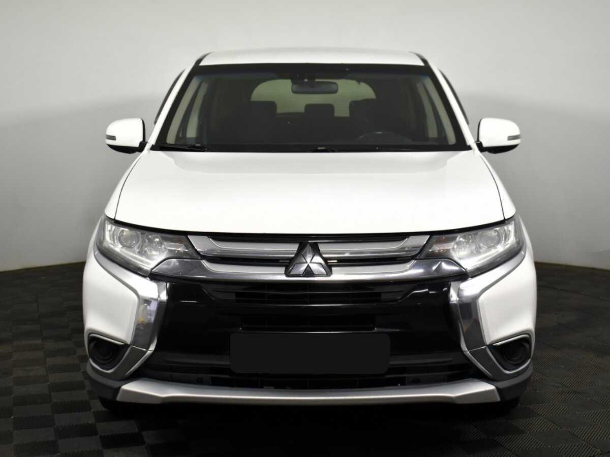 Купить Mitsubishi Outlander, 2017, 207 000 км, фото №2