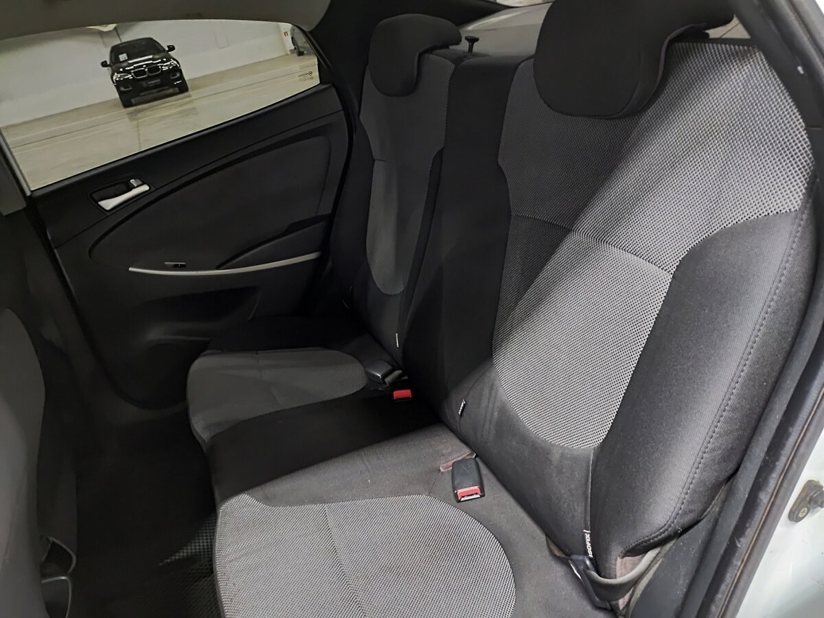 Купить Hyundai Solaris I, 2013, 231 294 км, фото №12
