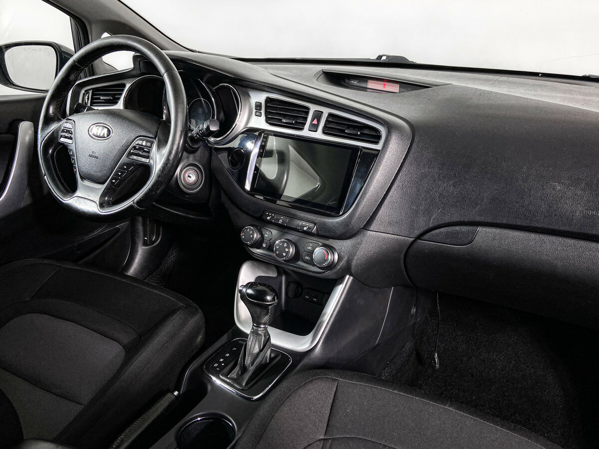 Купить Kia Ceed II, 2013, 242 620 км, фото №8