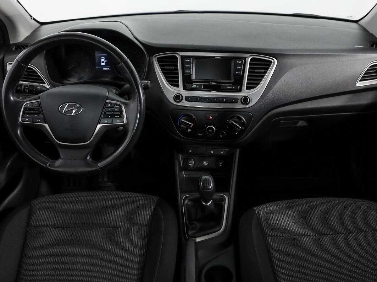 Купить Hyundai Solaris, 2019, 113 857 км, фото №13