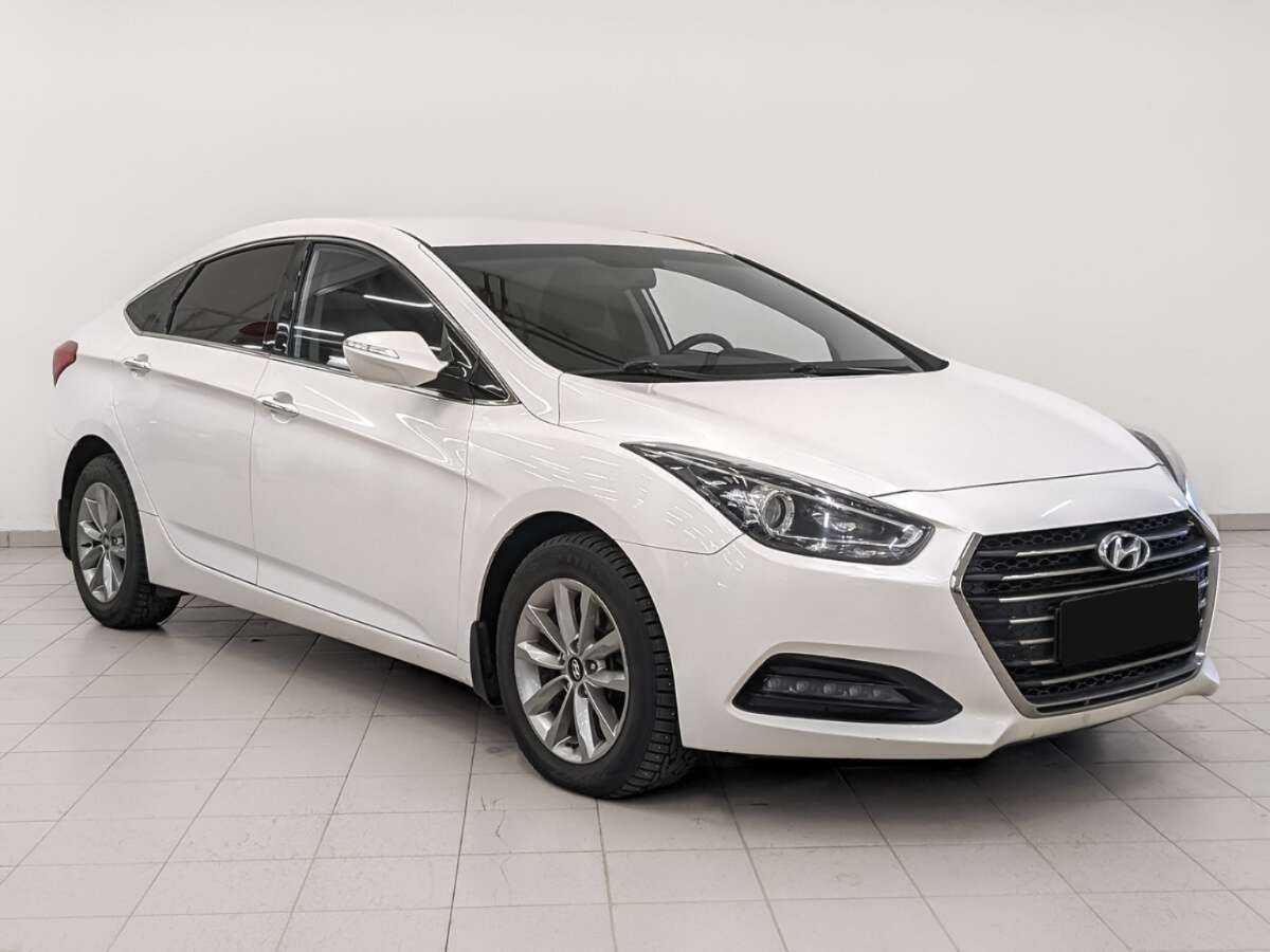 Купить Hyundai i40, 2016, 101 981 км, фото №3