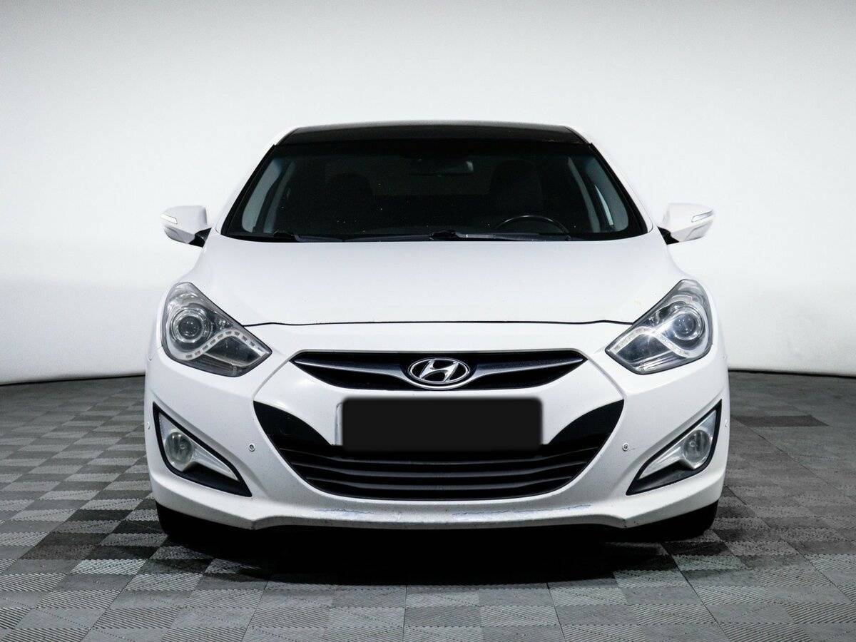Купить Hyundai i40, 2013, 270 808 км, фото №2