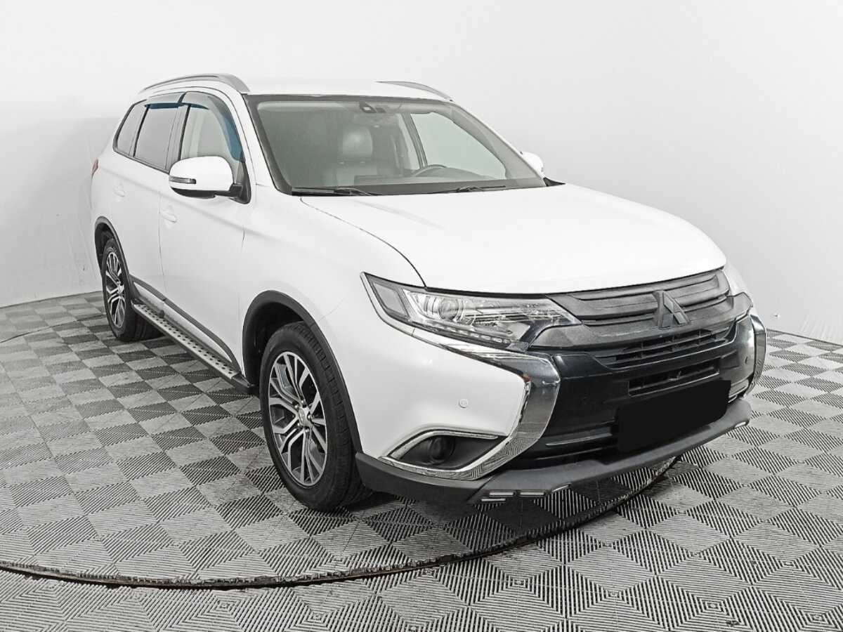 Купить Mitsubishi Outlander, 2018, 167 301 км, фото №3
