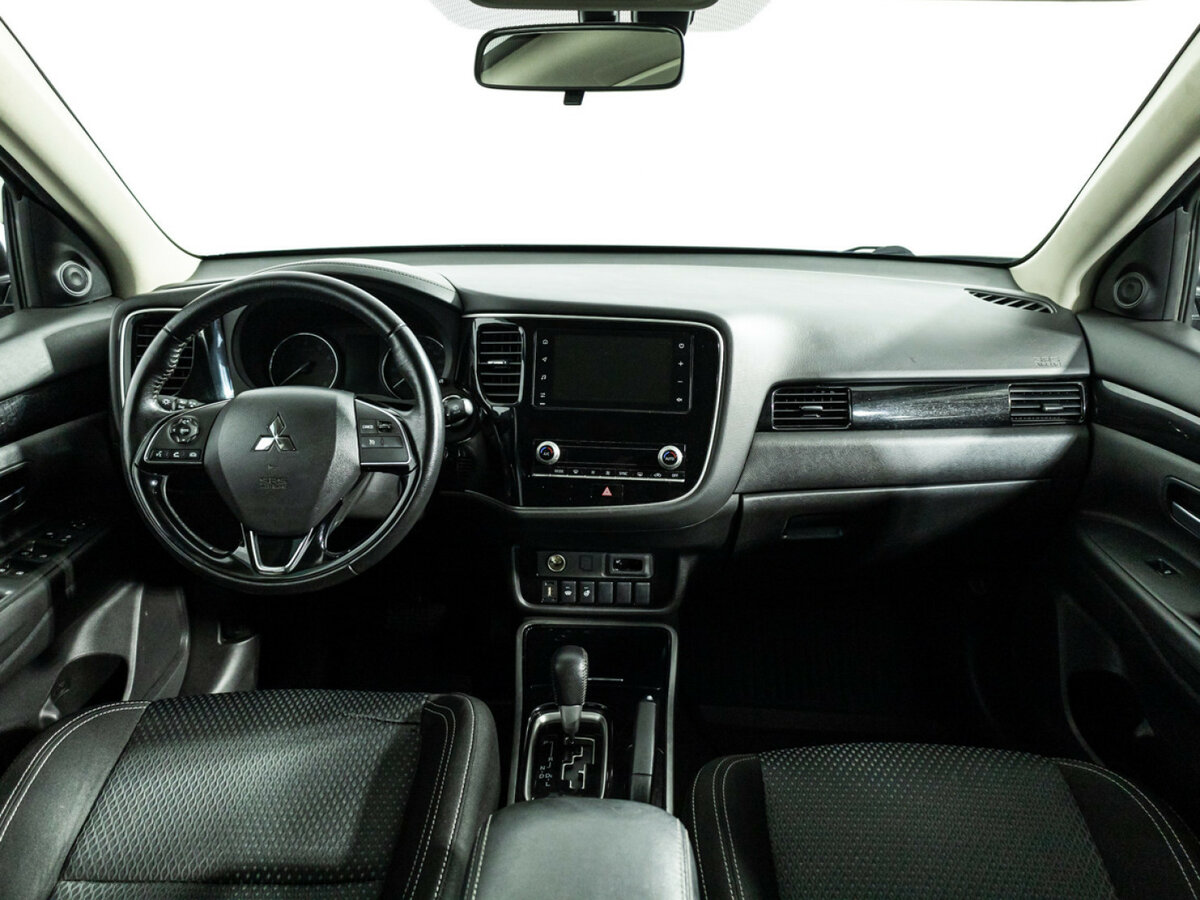 Купить Mitsubishi Outlander III Рестайлинг 3, 2020, 98 696 км, фото №12