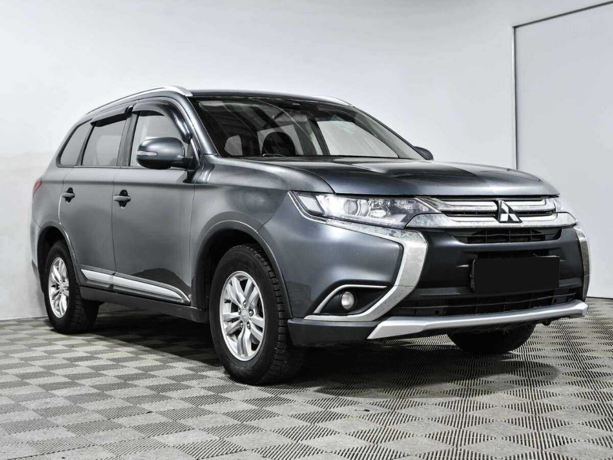 Купить Mitsubishi Outlander, 2018, 114 000 км, фото №3