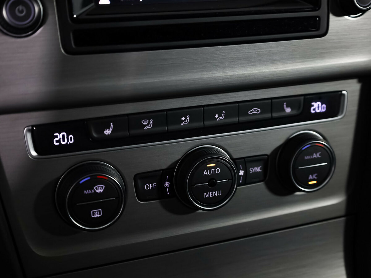 Купить Volkswagen Golf VII, 2015, 130 851 км, фото №17