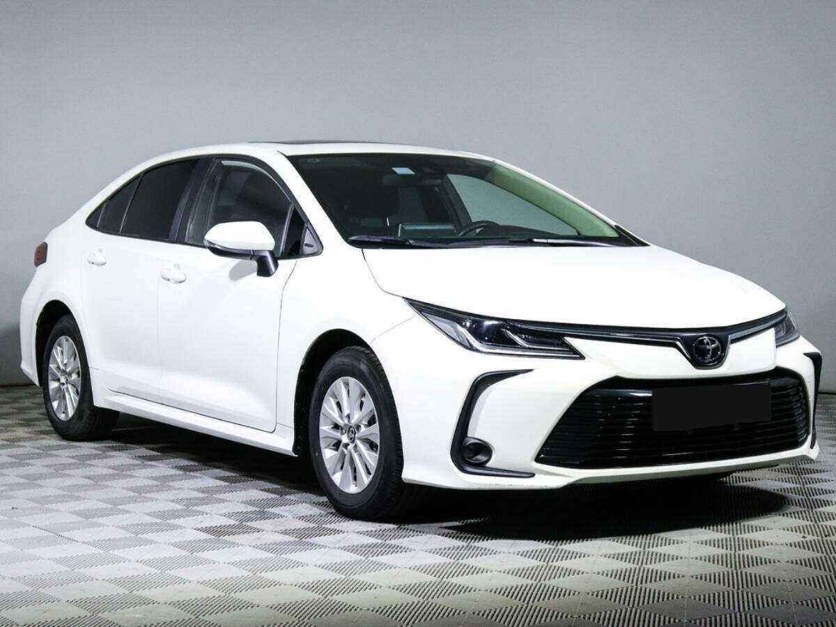 Купить Toyota Corolla, 2022, 8 778 км, фото №3