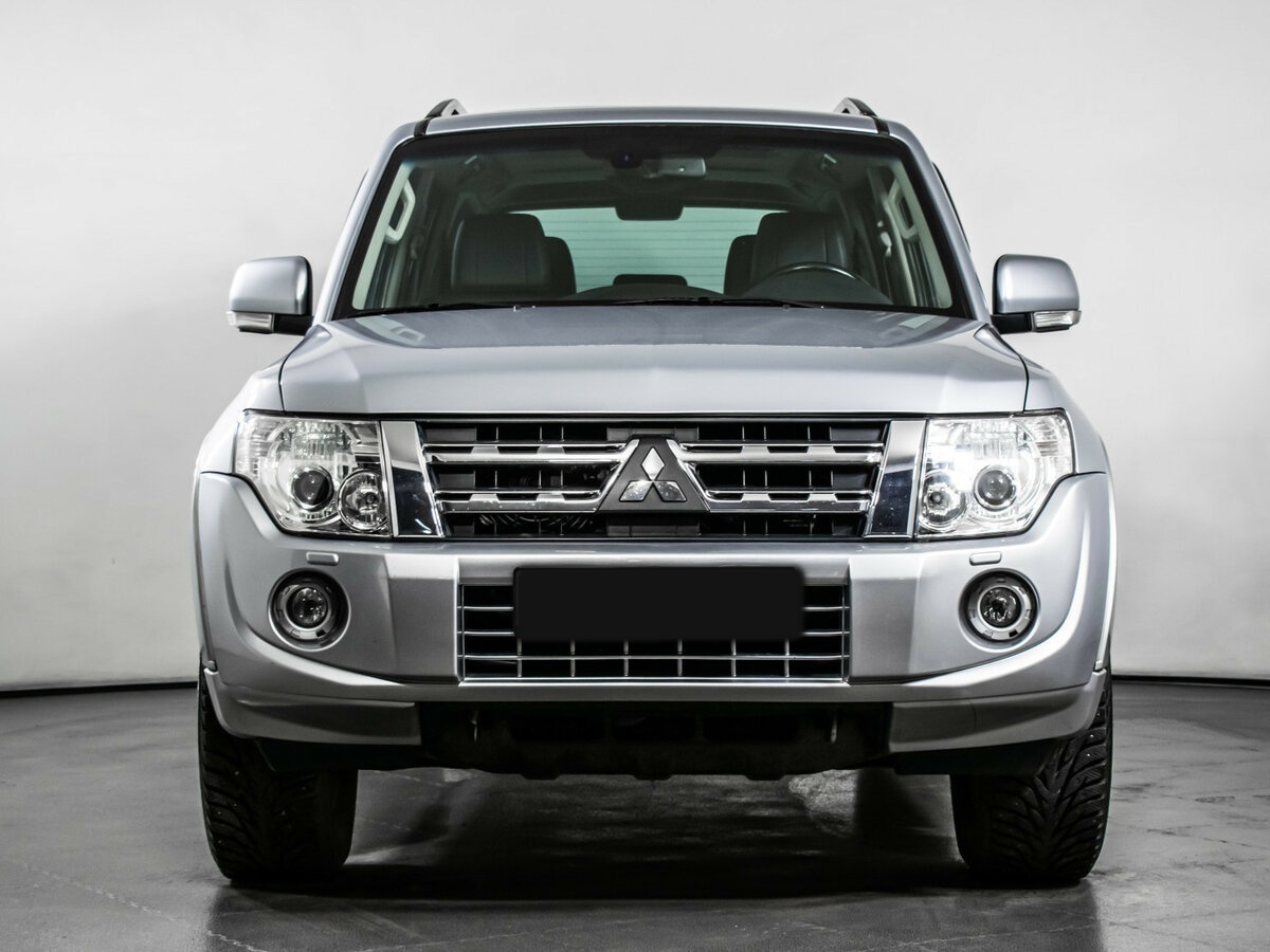 Купить Mitsubishi Pajero IV Рестайлинг 1, 2012, 68 550 км, фото №2