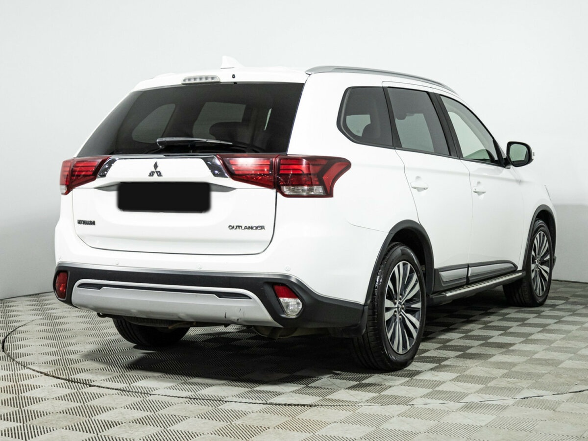 Купить Mitsubishi Outlander III Рестайлинг 3, 2019, 136 812 км, фото №4