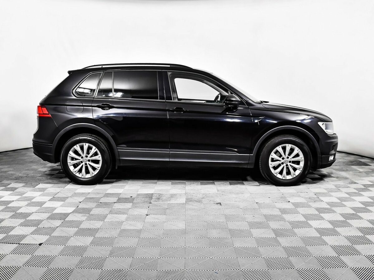 Купить Volkswagen Tiguan II, 2017, 190 681 км, фото №3