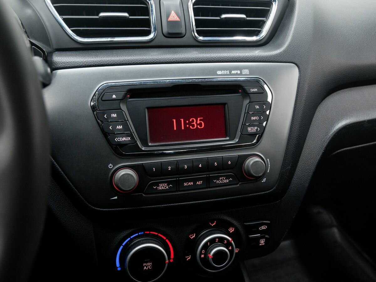 Купить Kia Rio 4-speed, 2013, 161 613 км, фото №17