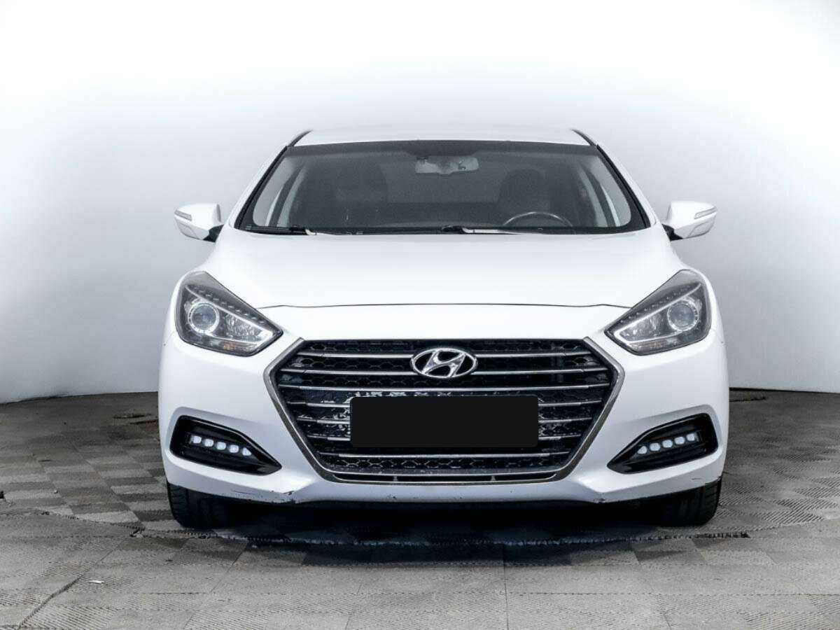 Купить Hyundai i40, 2015, 106 300 км, фото №2