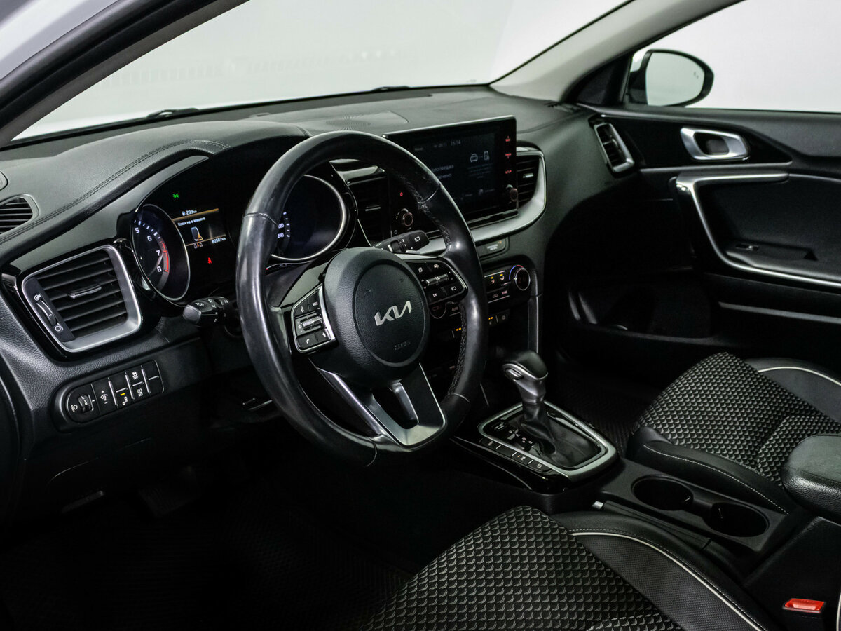 Купить Kia Ceed III Рестайлинг, 2022, 80 587 км, фото №8