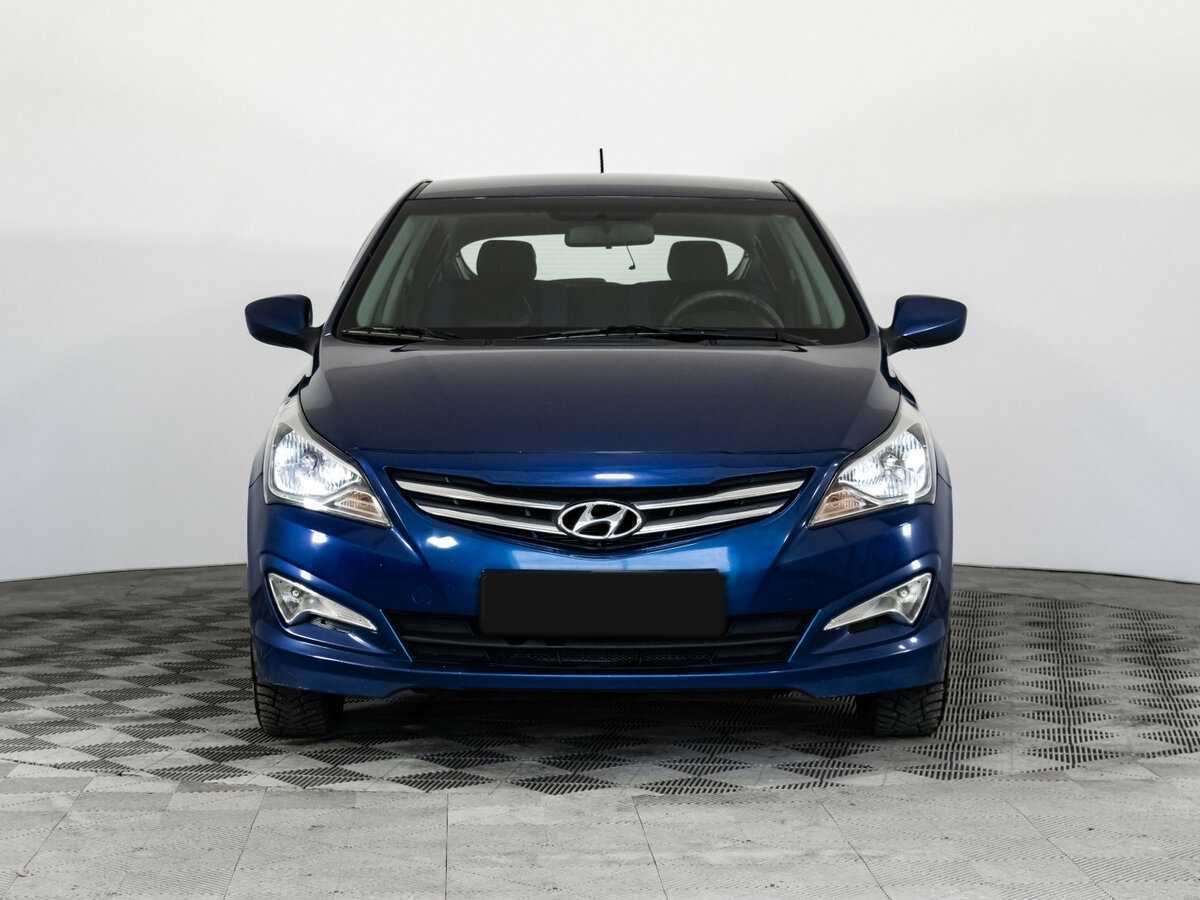 Купить Hyundai Solaris, 2016, 107 870 км, фото №2