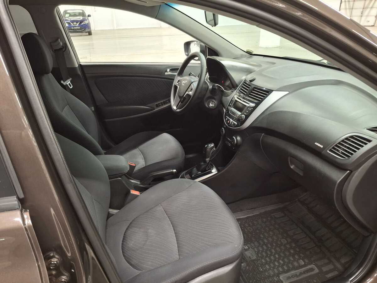 Купить Hyundai Solaris I Рестайлинг, 2015, 176 418 км, фото №11