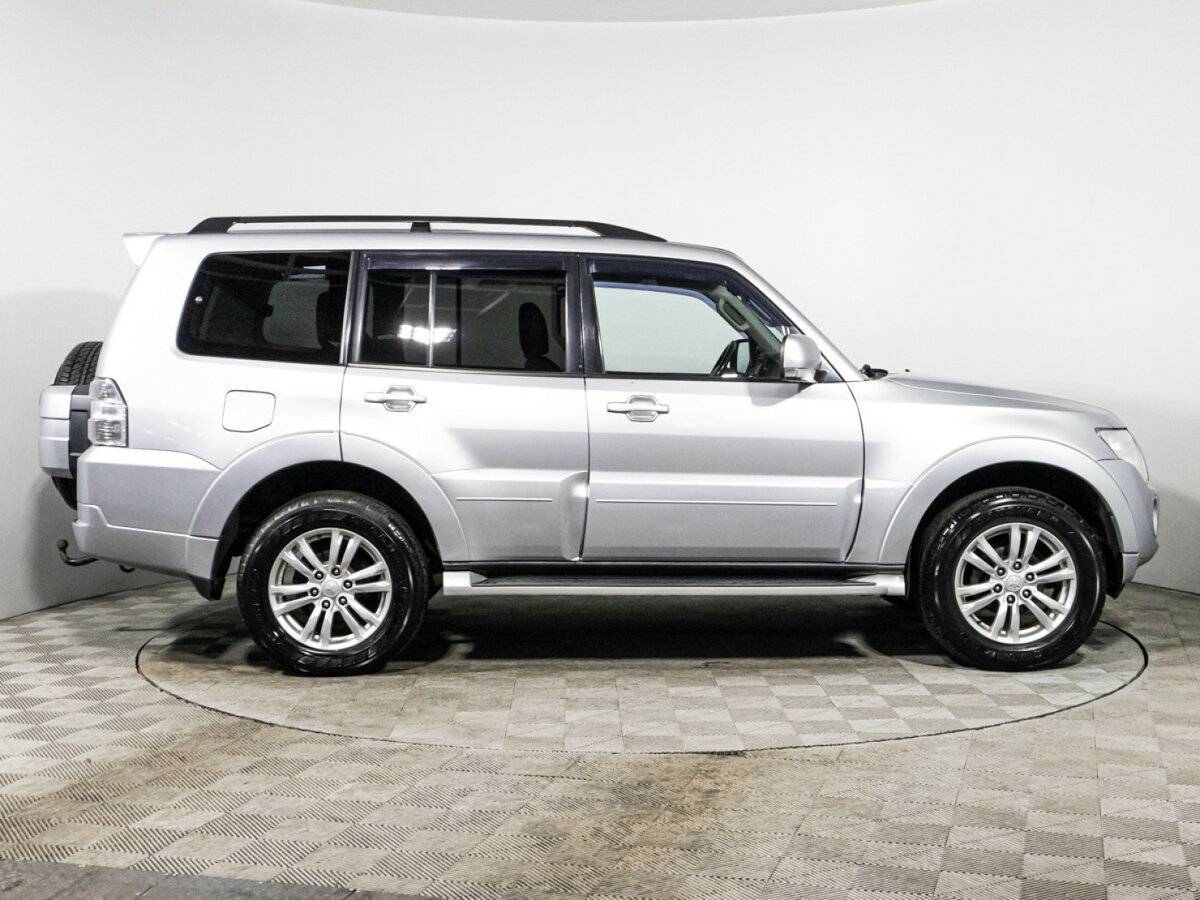 Купить Mitsubishi Pajero, 2012, 126 497 км, фото №4