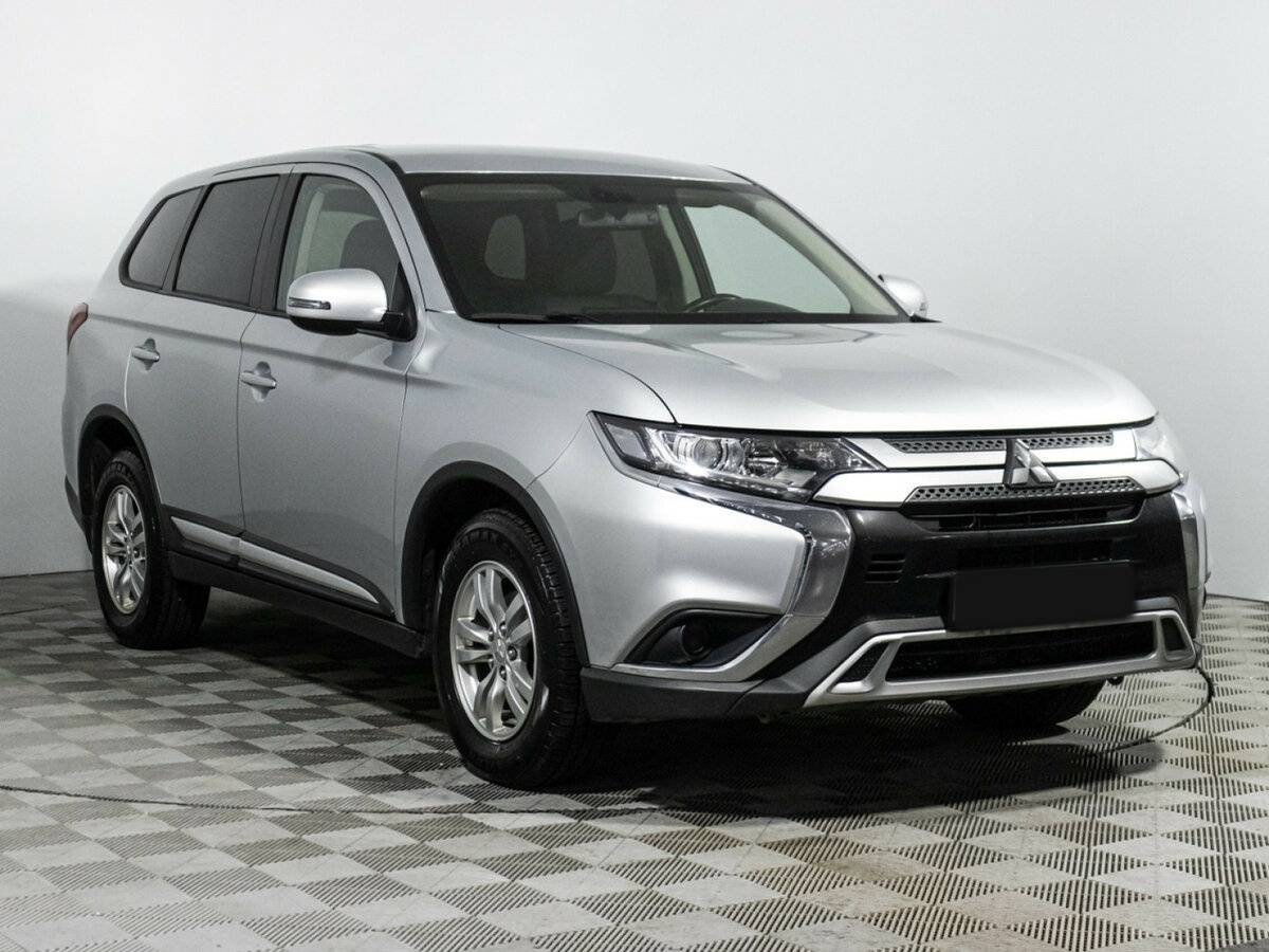 Купить Mitsubishi Outlander III Рестайлинг 3, 2019, 208 856 км, фото №3