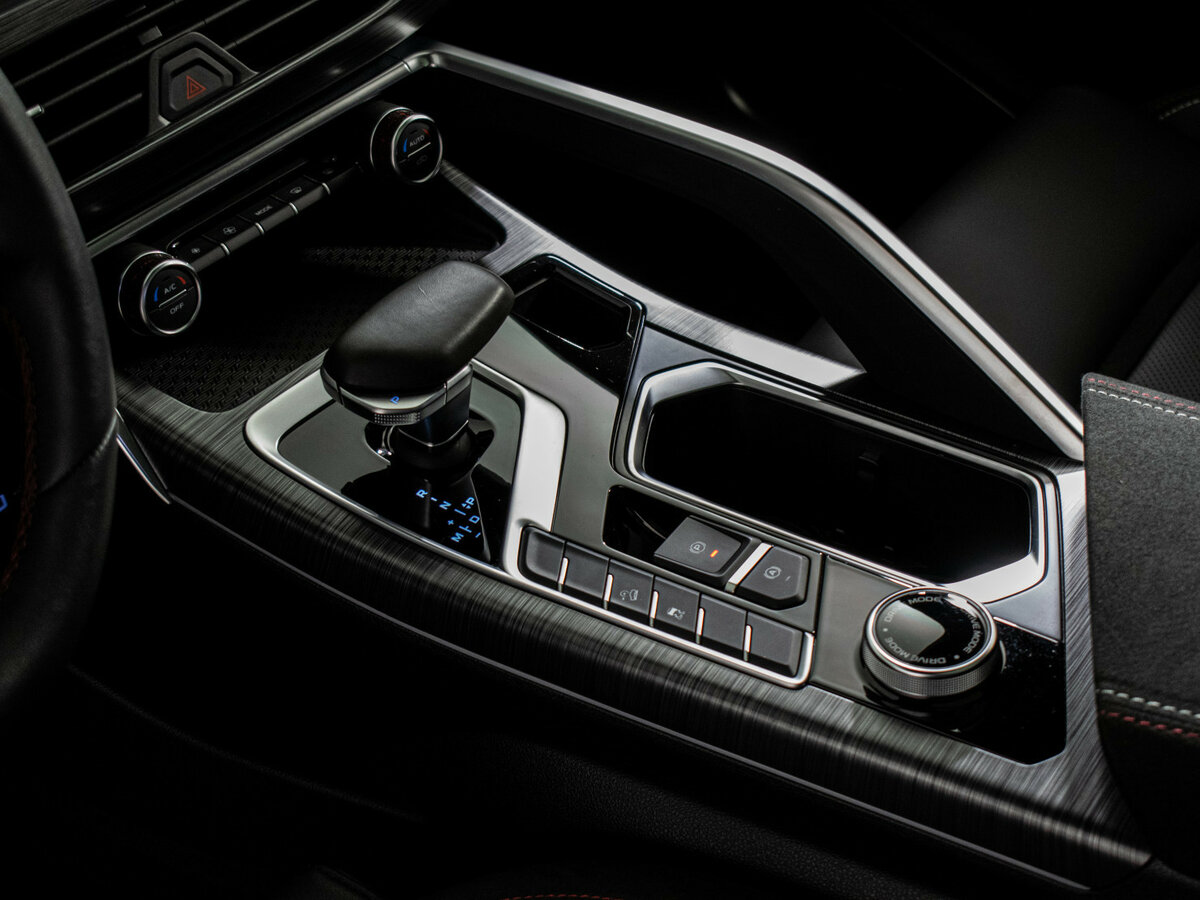 Купить Geely Tugella I Рестайлинг, 2023, 16 352 км, фото №17