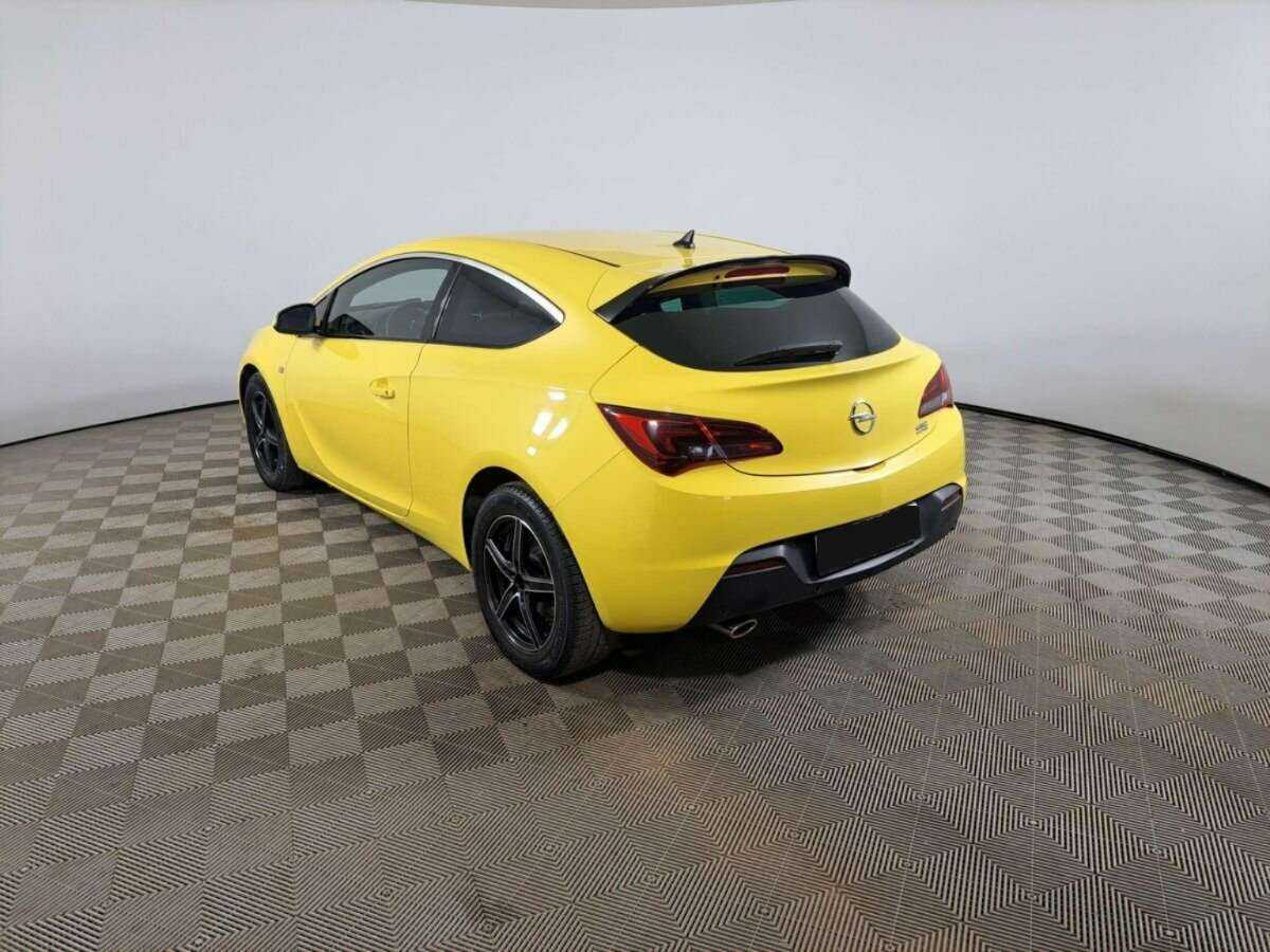 Купить Opel Astra GTC, 2013, 120 970 км, фото №7