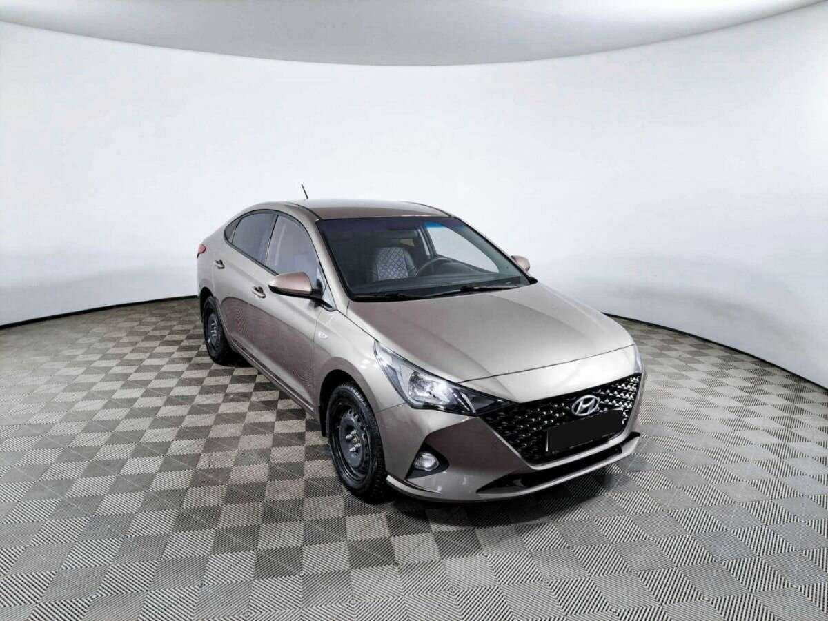 Купить Hyundai Solaris, 2020, 83 323 км, фото №3