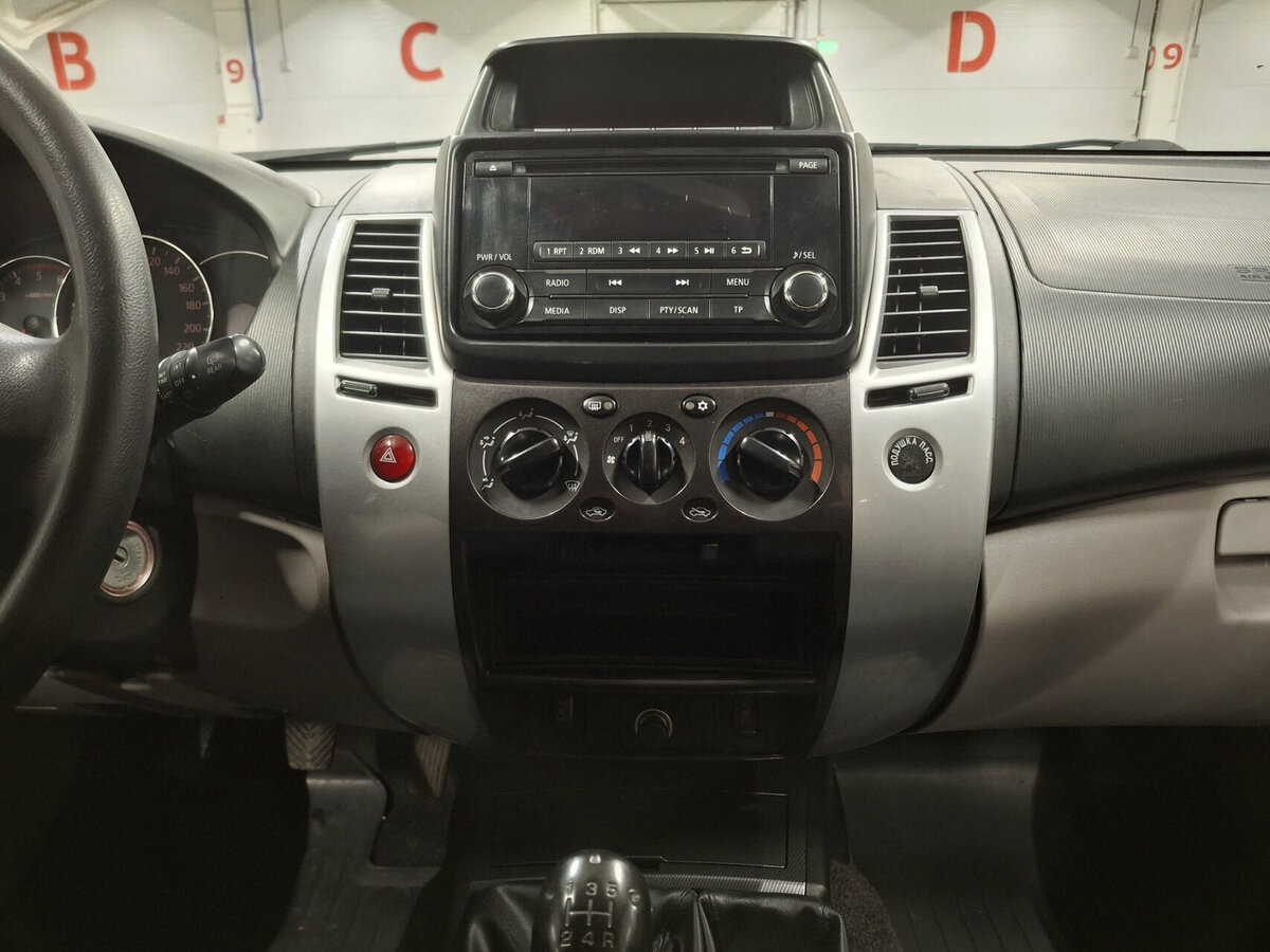 Купить Mitsubishi Pajero Sport II Рестайлинг, 2014, 228 679 км, фото №15