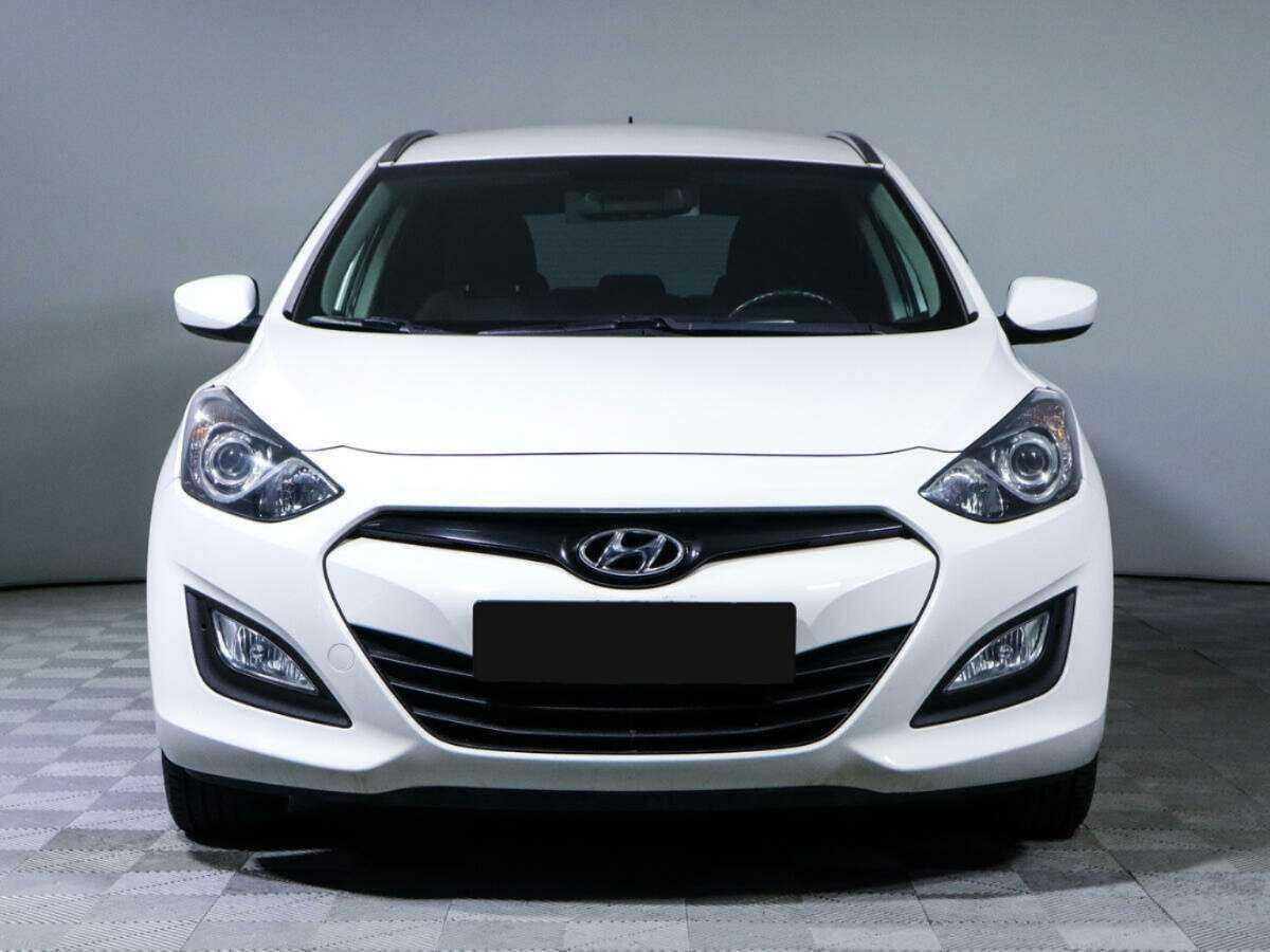 Купить Hyundai i30, 2013, 57 500 км, фото №2