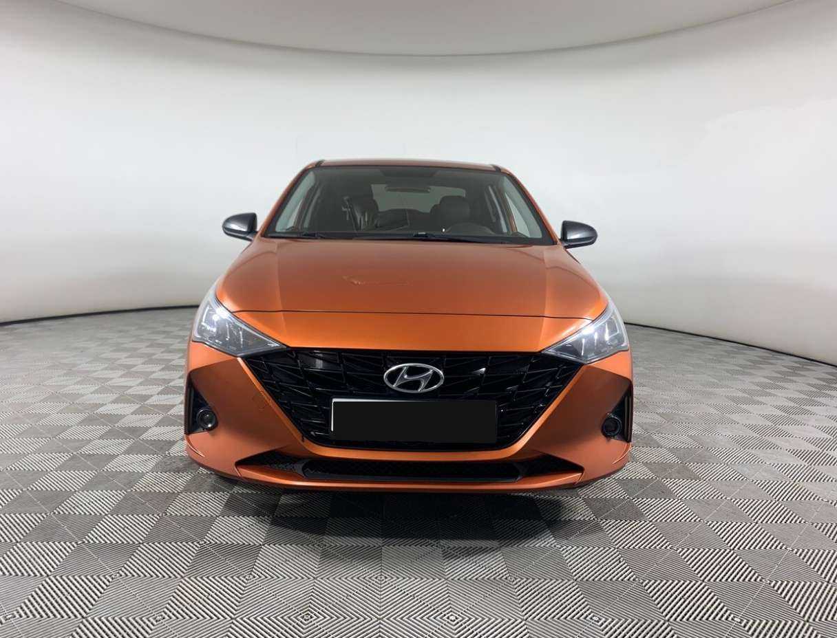 Купить Hyundai Solaris, 2022, 51 789 км, фото №2