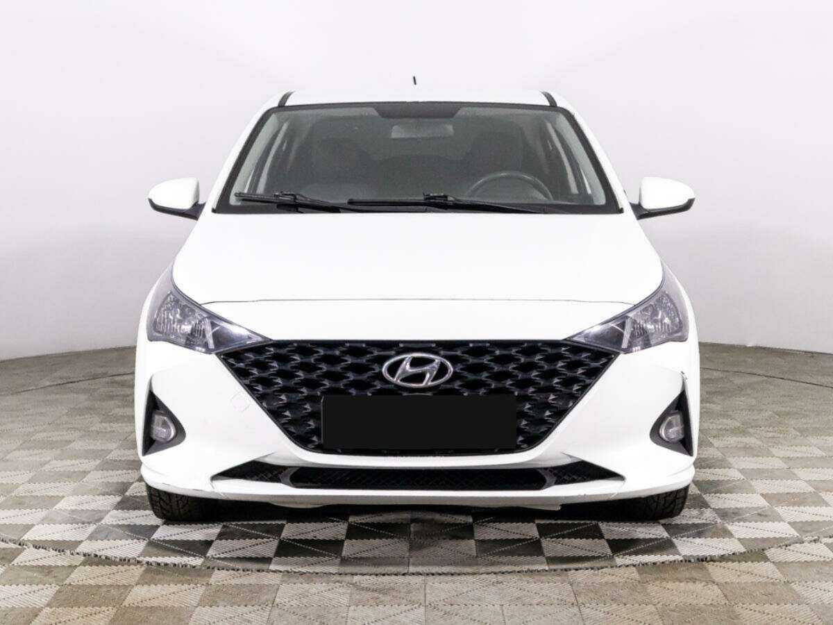 Купить Hyundai Solaris, 2020, 76 025 км, фото №2