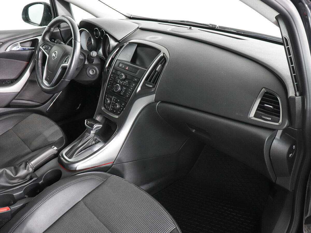 Купить Opel Astra, 2012, 143 670 км, фото №10
