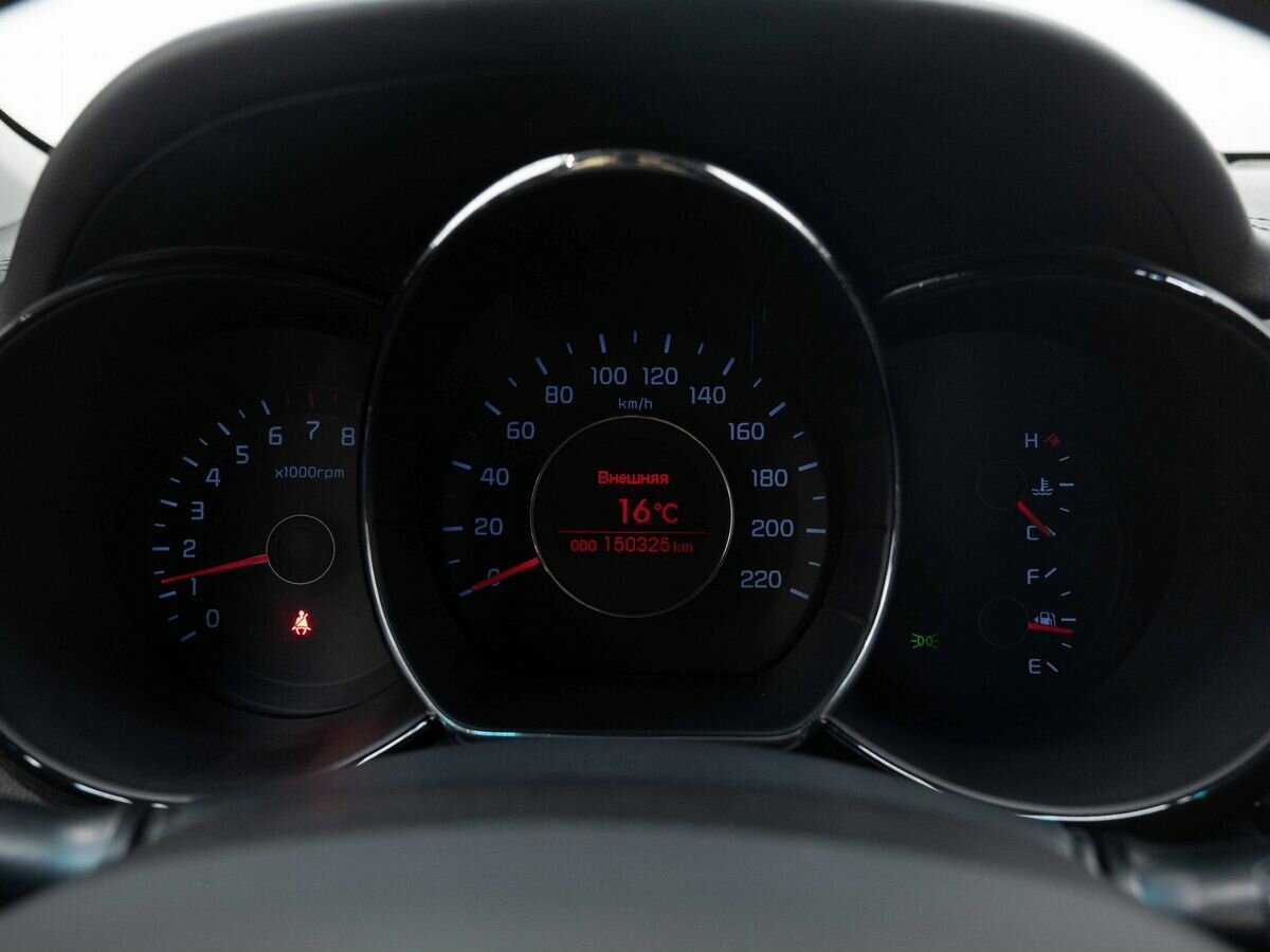 Купить Kia Rio 5-speed, 2012, 150 300 км, фото №16