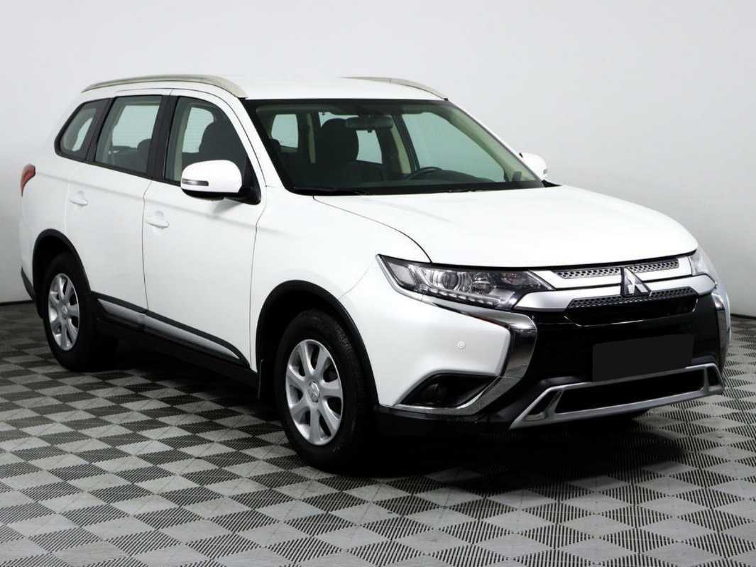 Купить Mitsubishi Outlander, 2021, 63 800 км, фото №3