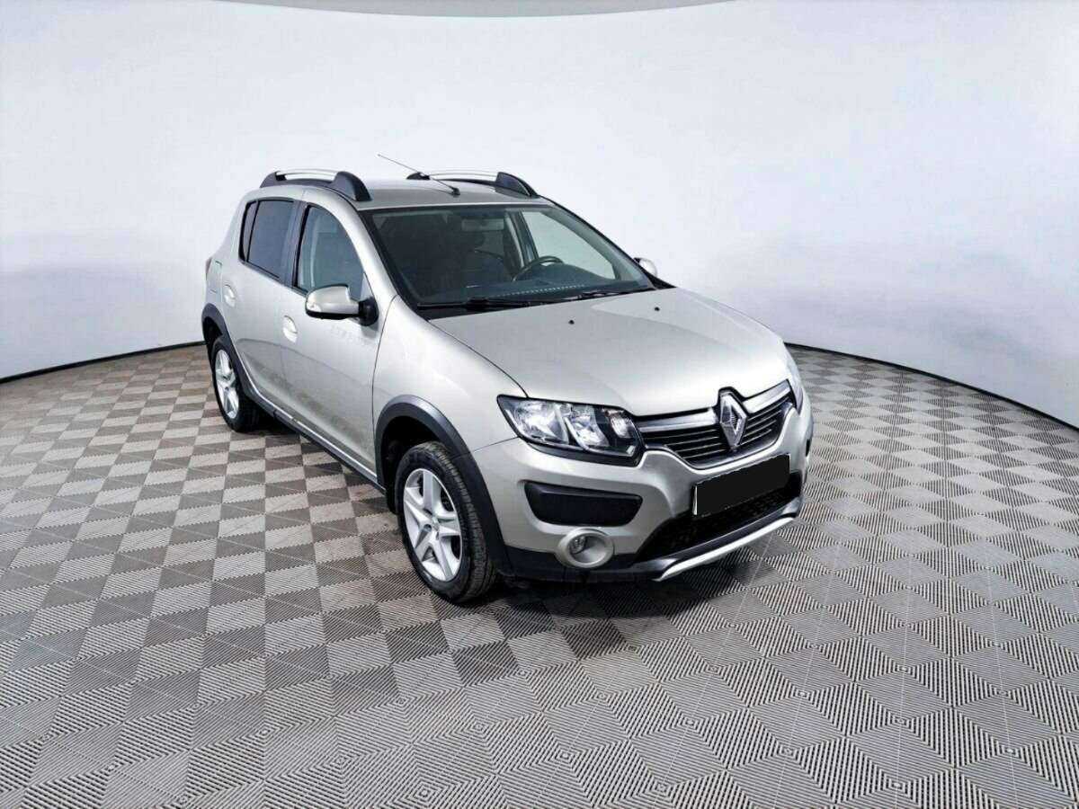 Купить Renault Sandero Stepway, 2017, 73 000 км, фото №3
